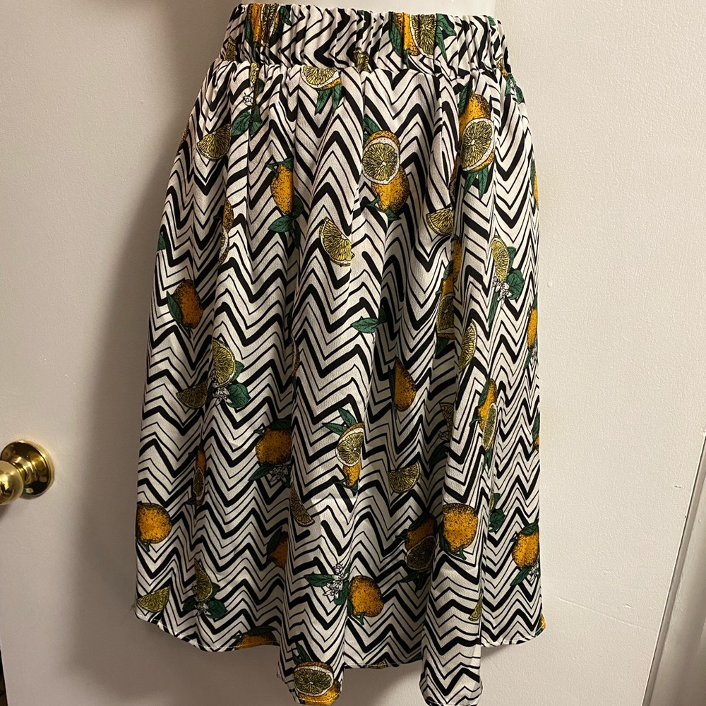 Lemon and Chevron skirt